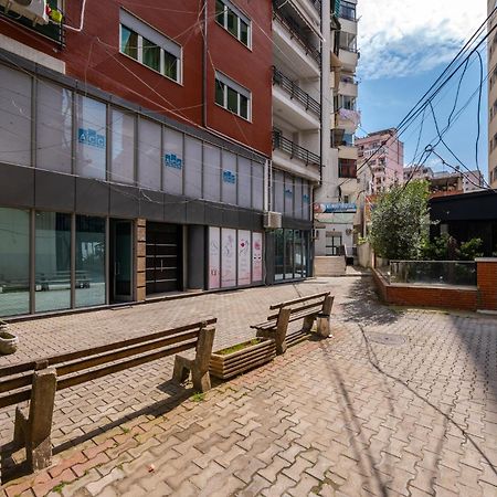 Lucas Central Home 티라나 외부 사진